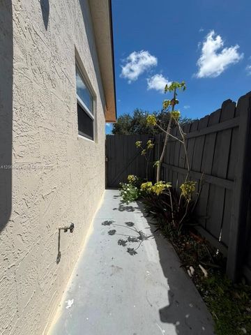 1725 SW 32nd Street 0, Fort Lauderdale, FL 33315