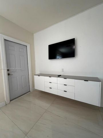 1725 SW 32nd Street 0, Fort Lauderdale, FL 33315
