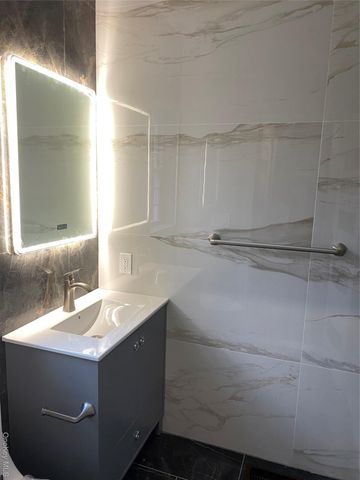 44 Roslyn Ridge Road, White Lake, NY 12762