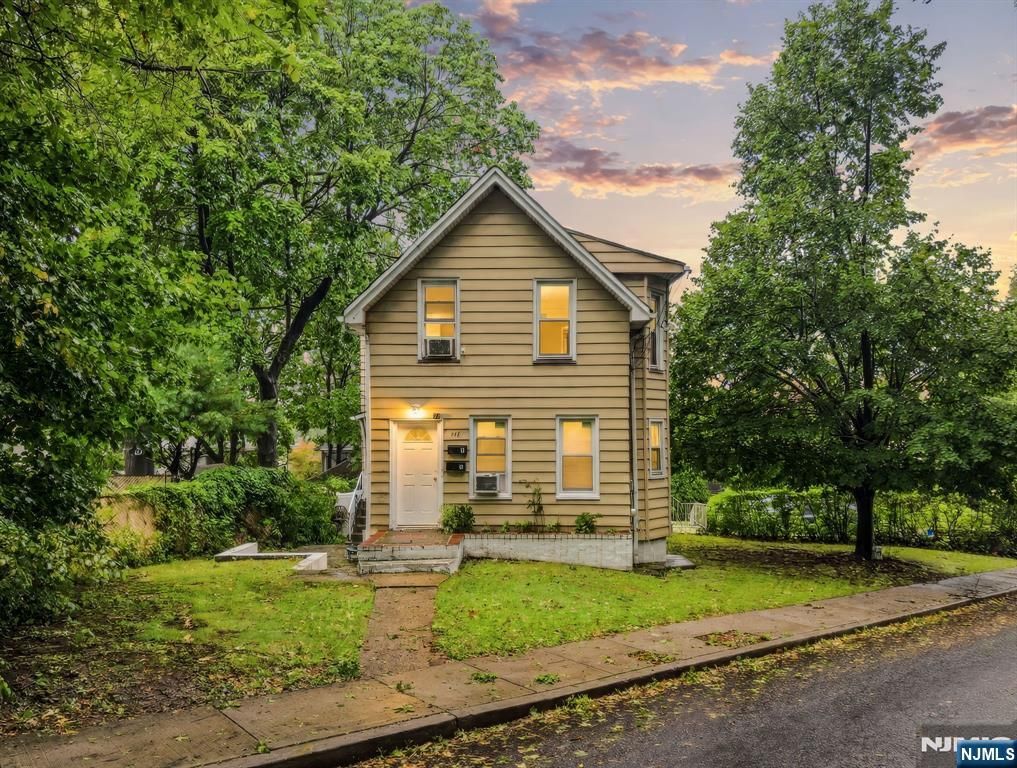 117 Hackensack Avenue, Ridgefield Park, NJ 07660
