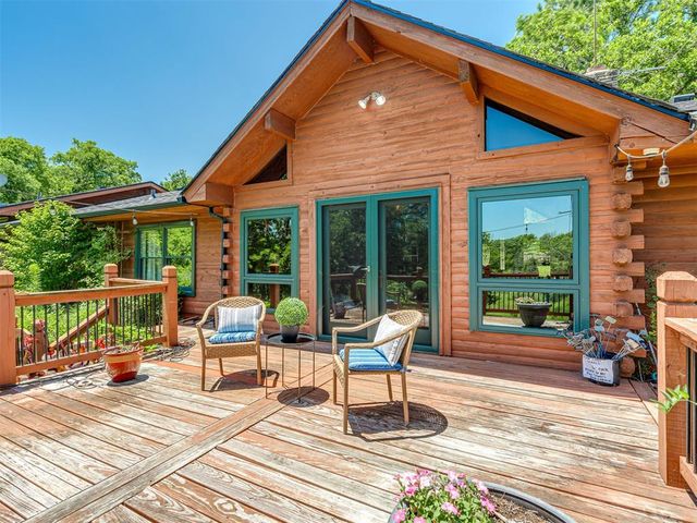 2101 E Lakewood Drive, Guthrie, OK 73044