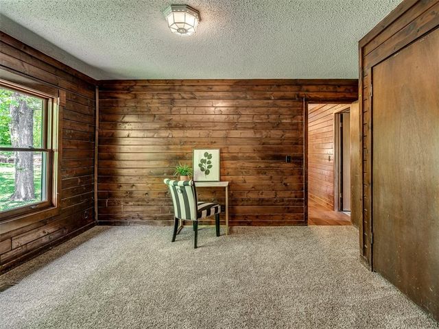 2101 E Lakewood Drive, Guthrie, OK 73044
