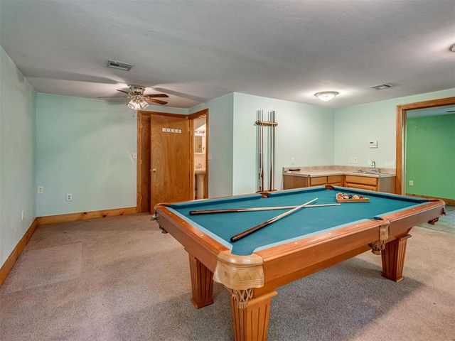 2101 E Lakewood Drive, Guthrie, OK 73044