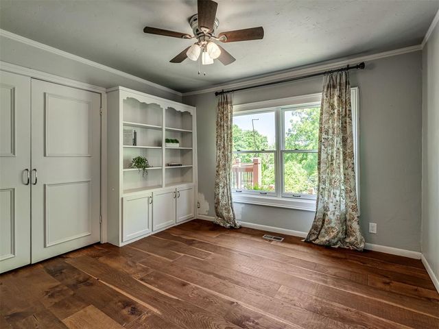 2101 E Lakewood Drive, Guthrie, OK 73044