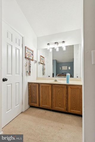 110 WILDERNESS DR, Locust Grove, VA 22508