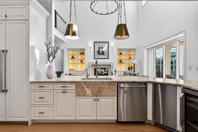 1349 HARBOR DRIVE, Sarasota, FL 34239