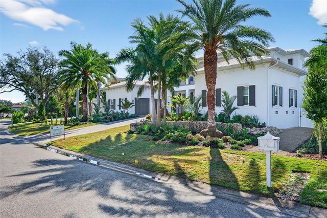 1349 HARBOR DRIVE, Sarasota, FL 34239