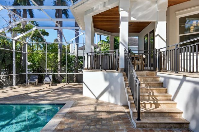 1349 HARBOR DRIVE, Sarasota, FL 34239