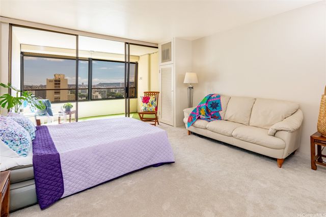 1717 Mott Smith Drive 2009, Honolulu, HI 96822