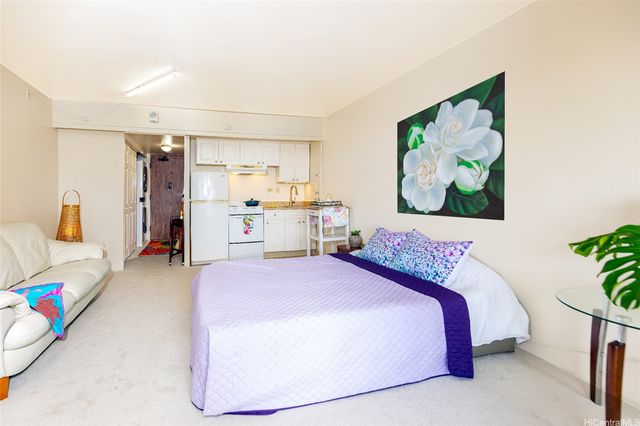 1717 Mott Smith Drive 2009, Honolulu, HI 96822