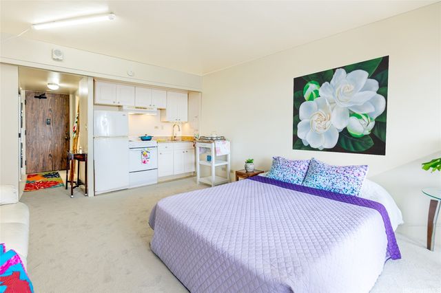 1717 Mott Smith Drive 2009, Honolulu, HI 96822