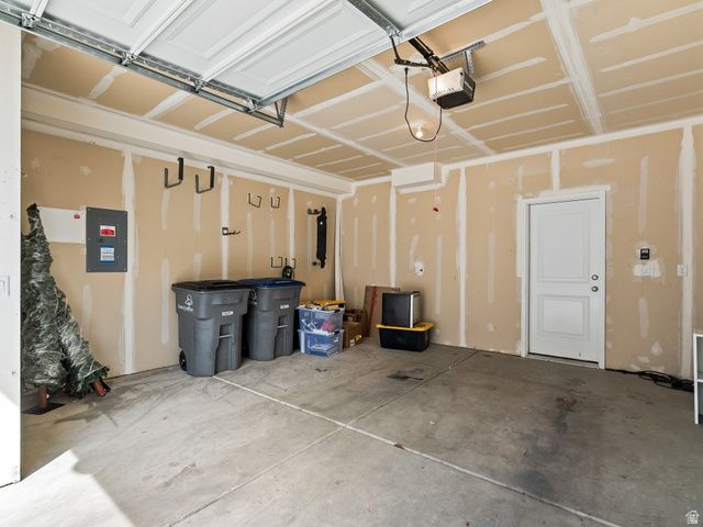 5957 W LAKE AVE, South Jordan, UT 84009