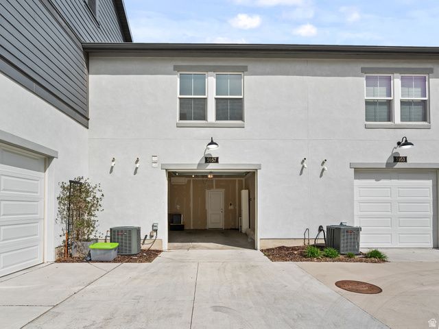 5957 W LAKE AVE, South Jordan, UT 84009
