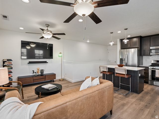 5957 W LAKE AVE, South Jordan, UT 84009