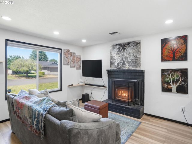 15921 Ne 2ND St, Vancouver, WA 98684