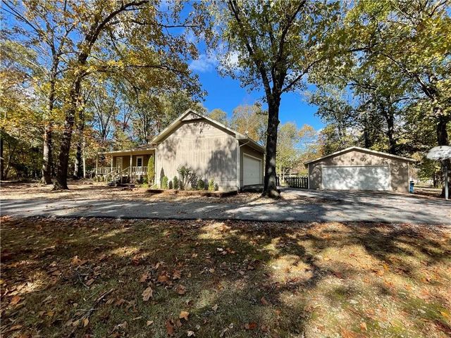 13676 Cardinal Circle, Bentonville, AR 72712