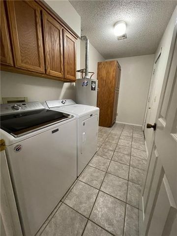 13676 Cardinal Circle, Bentonville, AR 72712