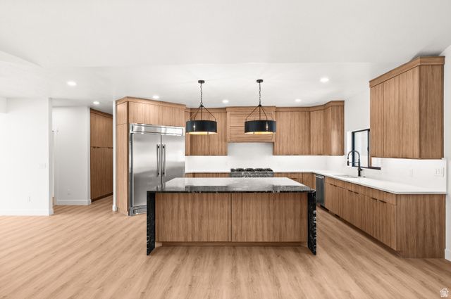 1548 E JUNE CIR, Draper, UT 84020