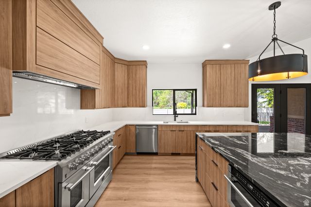 1548 E JUNE CIR, Draper, UT 84020