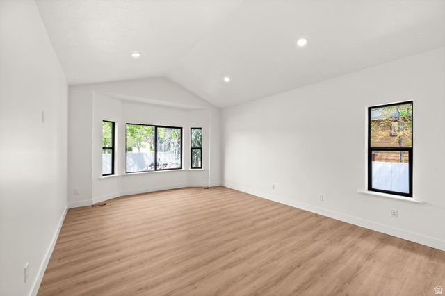 1548 E JUNE CIR, Draper, UT 84020