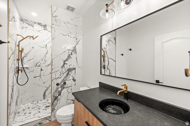 1548 E JUNE CIR, Draper, UT 84020