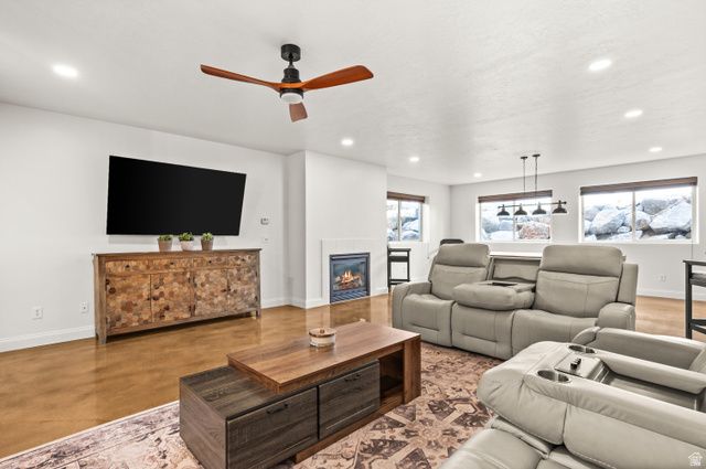 1548 E JUNE CIR, Draper, UT 84020