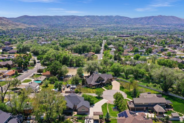 1548 E JUNE CIR, Draper, UT 84020