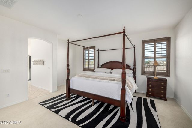 377 W DESERT BROOM Drive, Chandler, AZ 85248