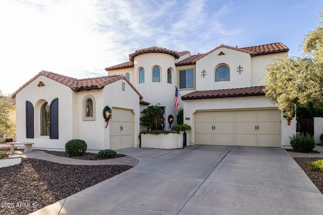 377 W DESERT BROOM Drive, Chandler, AZ 85248
