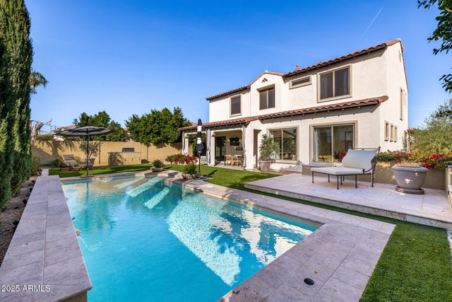 377 W DESERT BROOM Drive, Chandler, AZ 85248