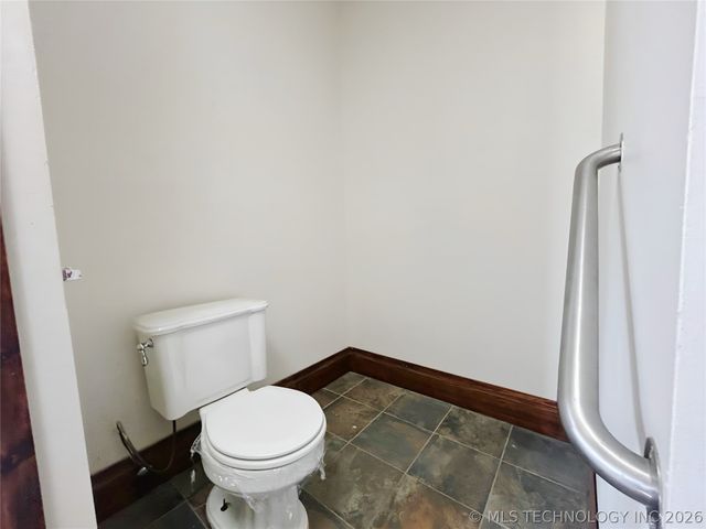 11001 Shortcut Road, Mounds, OK 74047