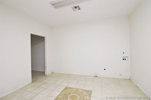 11001 Shortcut Road, Mounds, OK 74047
