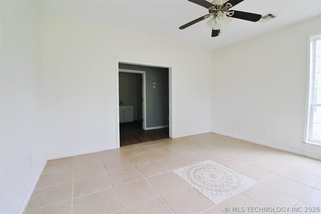 11001 Shortcut Road, Mounds, OK 74047