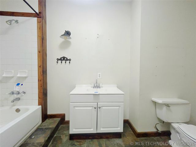 11001 Shortcut Road, Mounds, OK 74047