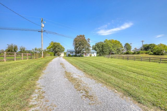 149 Brown Lane, Shelbyville, TN 37160