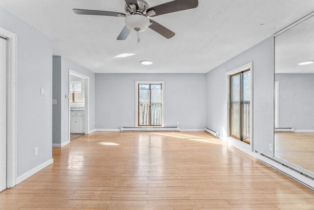 800 Bearse's Way 3NF, Barnstable, MA 02601