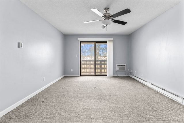 800 Bearse's Way 3NF, Barnstable, MA 02601