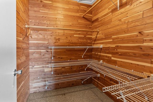 800 Bearse's Way 3NF, Barnstable, MA 02601