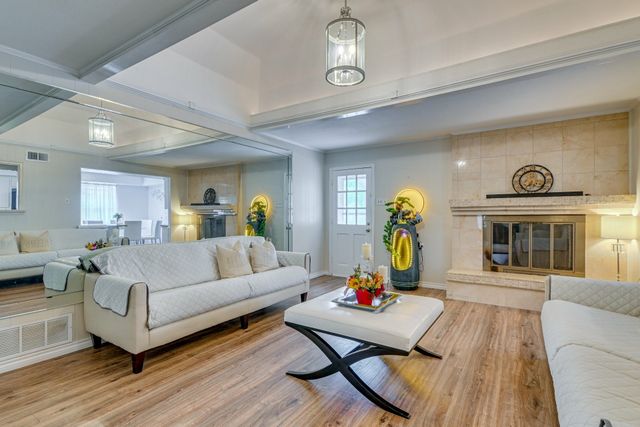 10207 Carry Back Circle, Dallas, TX 75229