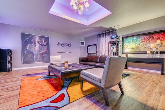10207 Carry Back Circle, Dallas, TX 75229