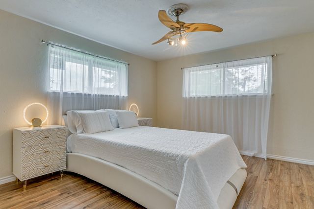 10207 Carry Back Circle, Dallas, TX 75229