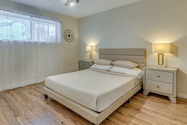 10207 Carry Back Circle, Dallas, TX 75229