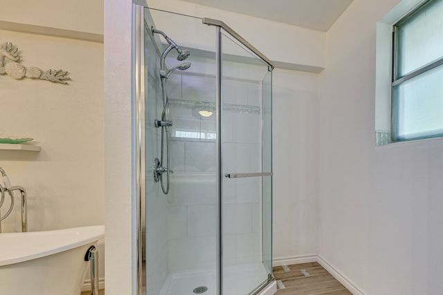 10207 Carry Back Circle, Dallas, TX 75229
