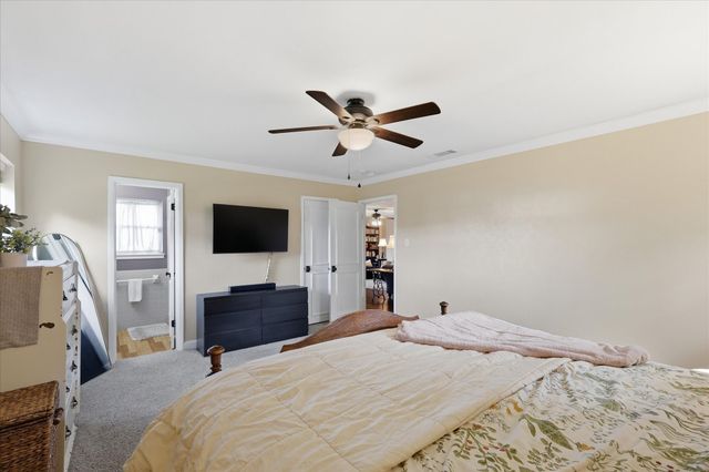 217 E Louella Drive, Hurst, TX 76054