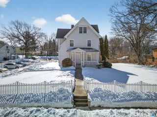 52 Irving Street APT 2, Bristol, CT 06010