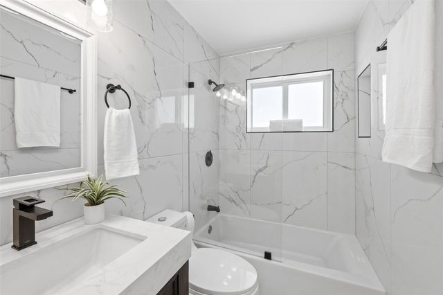 1710 SW 1st Avenue, Pompano Beach, FL 33060