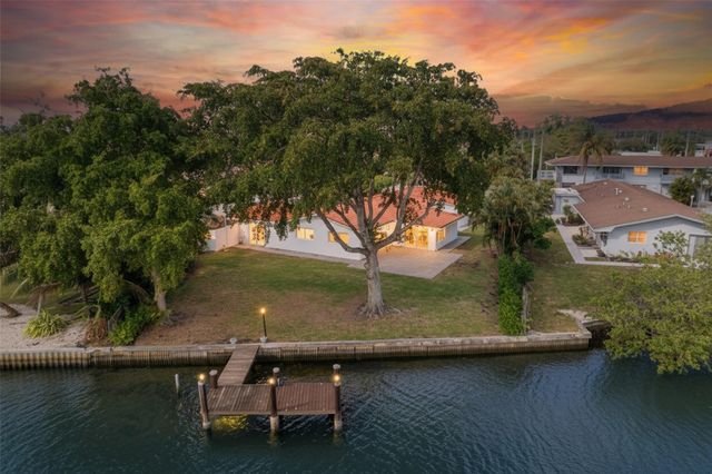 1710 SW 1st Avenue, Pompano Beach, FL 33060