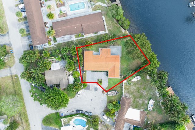 1710 SW 1st Avenue, Pompano Beach, FL 33060
