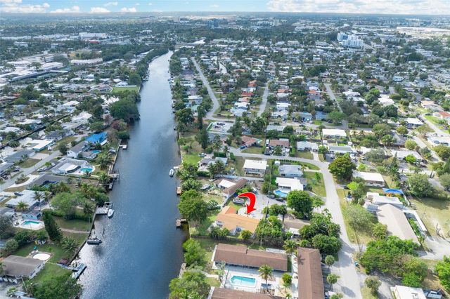 1710 SW 1st Avenue, Pompano Beach, FL 33060