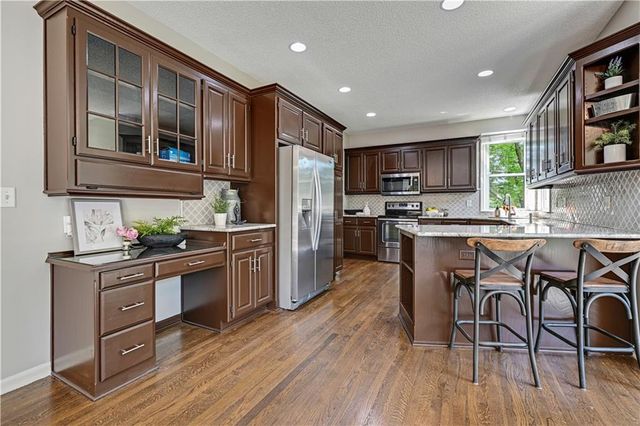 14301 Bond Street, Overland Park, KS 66221